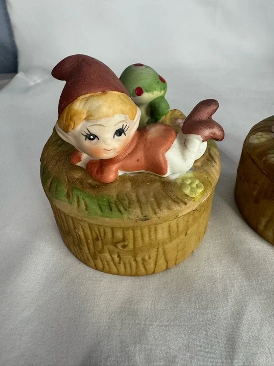 Vintage Homco Pixie Mushroom Trinket Boxes Set of 2 Ceramic Woodland Elf - Picture 3 of 9